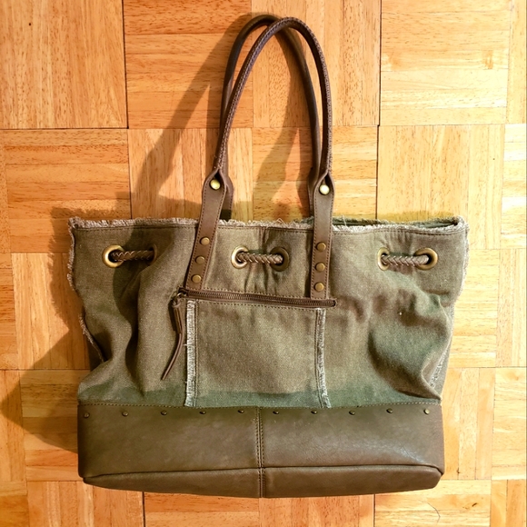 Steve Madden Olive Canvas Tote NWOT - Picture 2 of 7